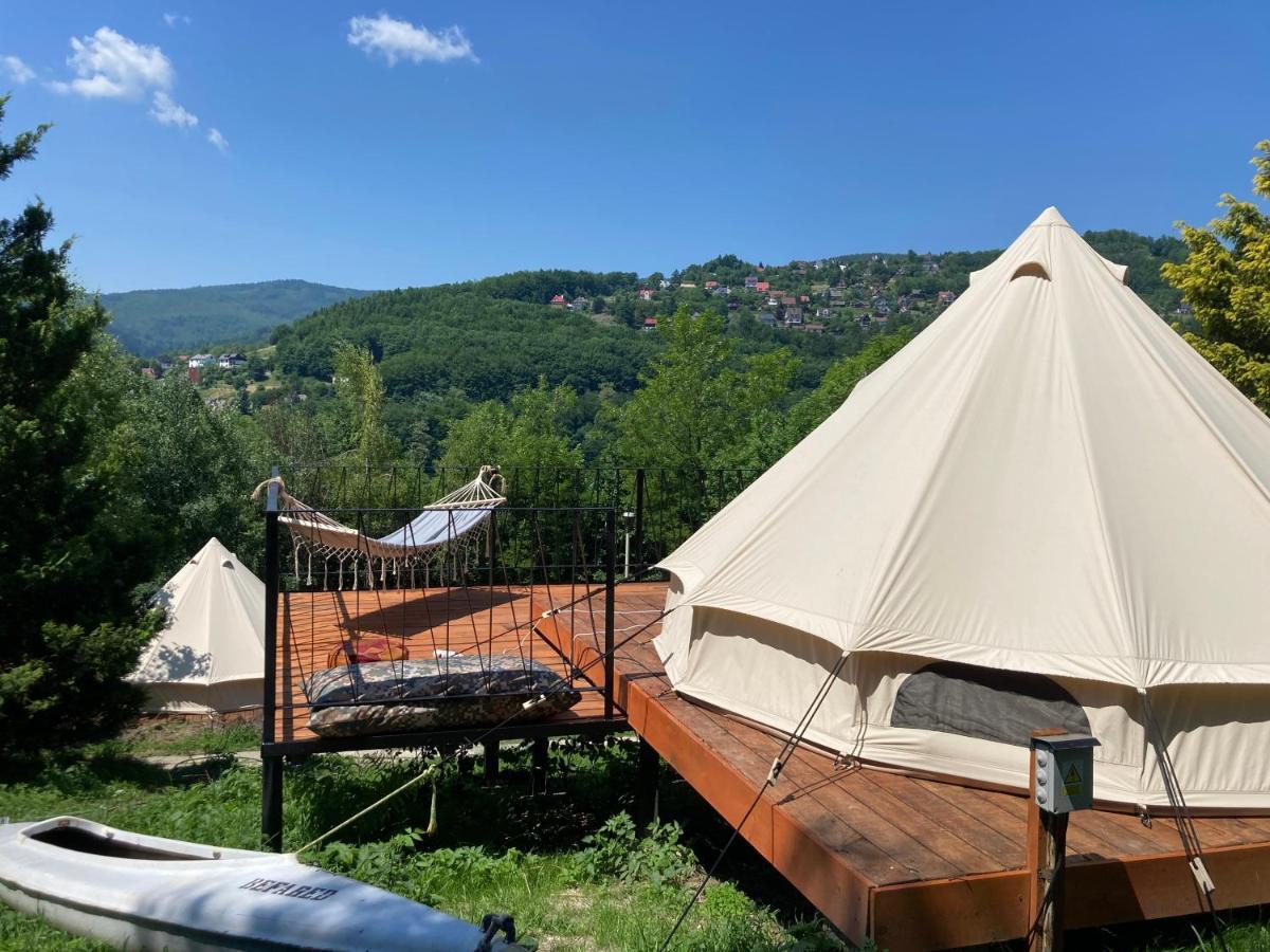 Glampspace - Szlak Beskidzki Hotel เมียดซิบรอดจิ บิอัลสแก ภายนอก รูปภาพ
