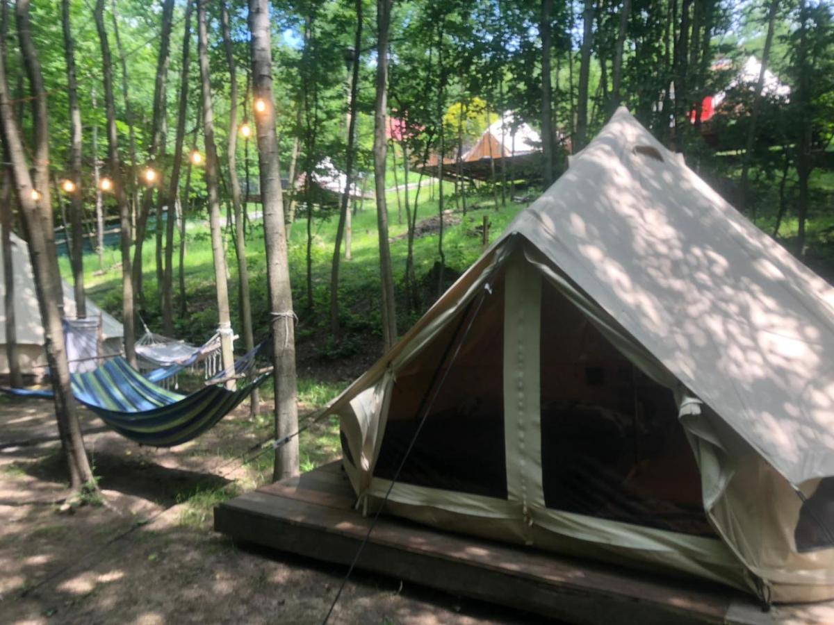 Glampspace - Szlak Beskidzki Hotel เมียดซิบรอดจิ บิอัลสแก ภายนอก รูปภาพ