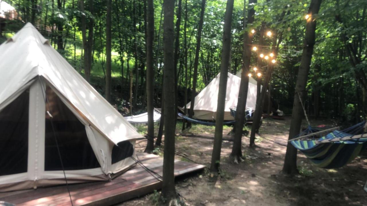 Glampspace - Szlak Beskidzki Hotel เมียดซิบรอดจิ บิอัลสแก ภายนอก รูปภาพ