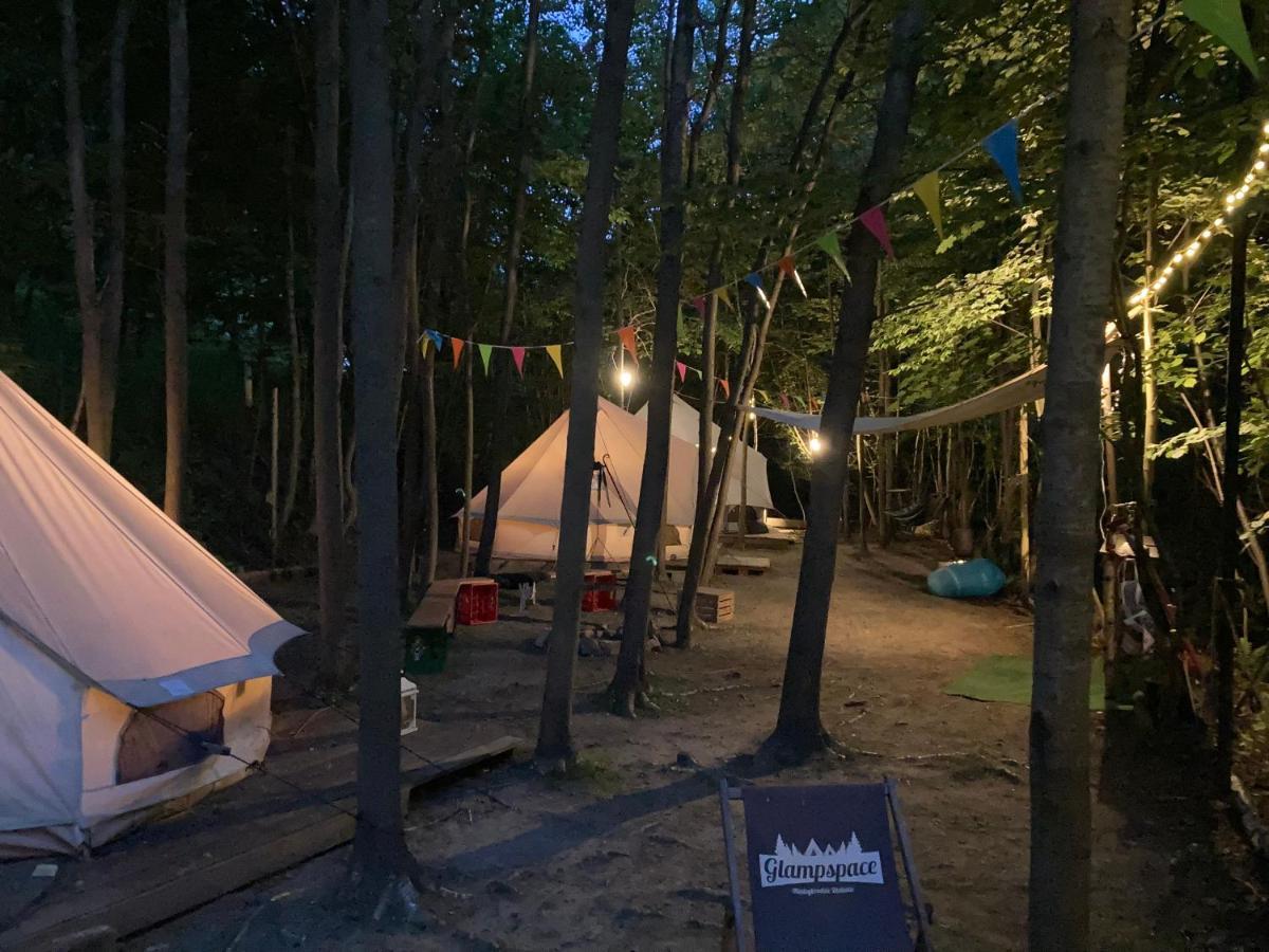 Glampspace - Szlak Beskidzki Hotel เมียดซิบรอดจิ บิอัลสแก ภายนอก รูปภาพ