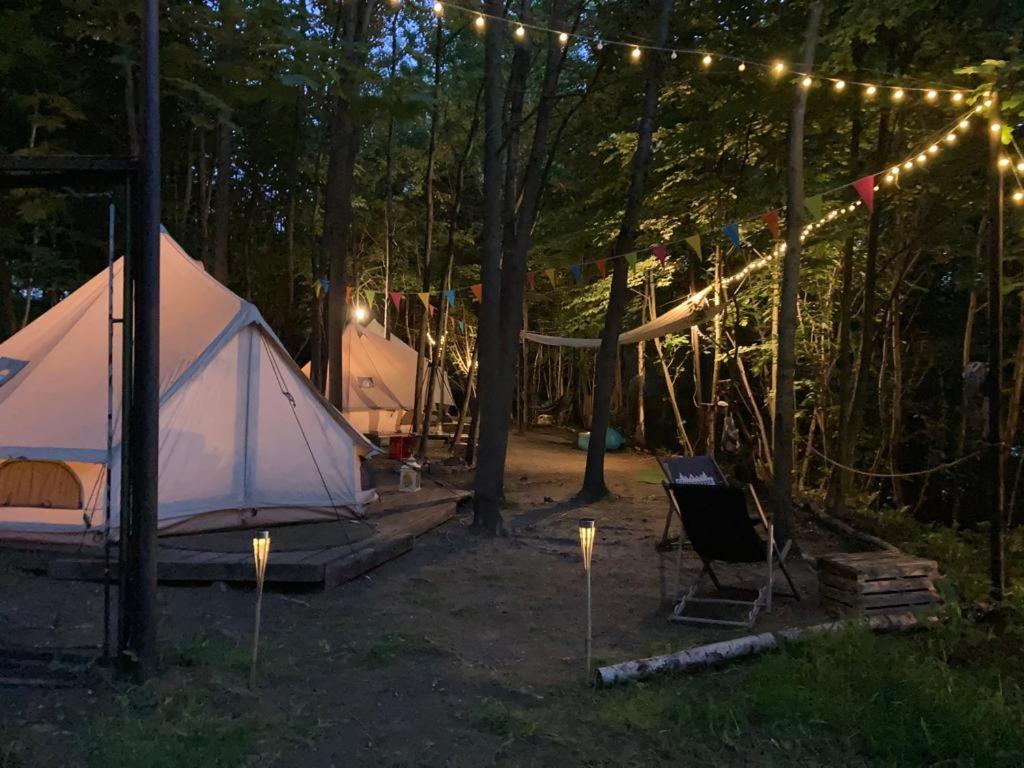 Glampspace - Szlak Beskidzki Hotel เมียดซิบรอดจิ บิอัลสแก ภายนอก รูปภาพ